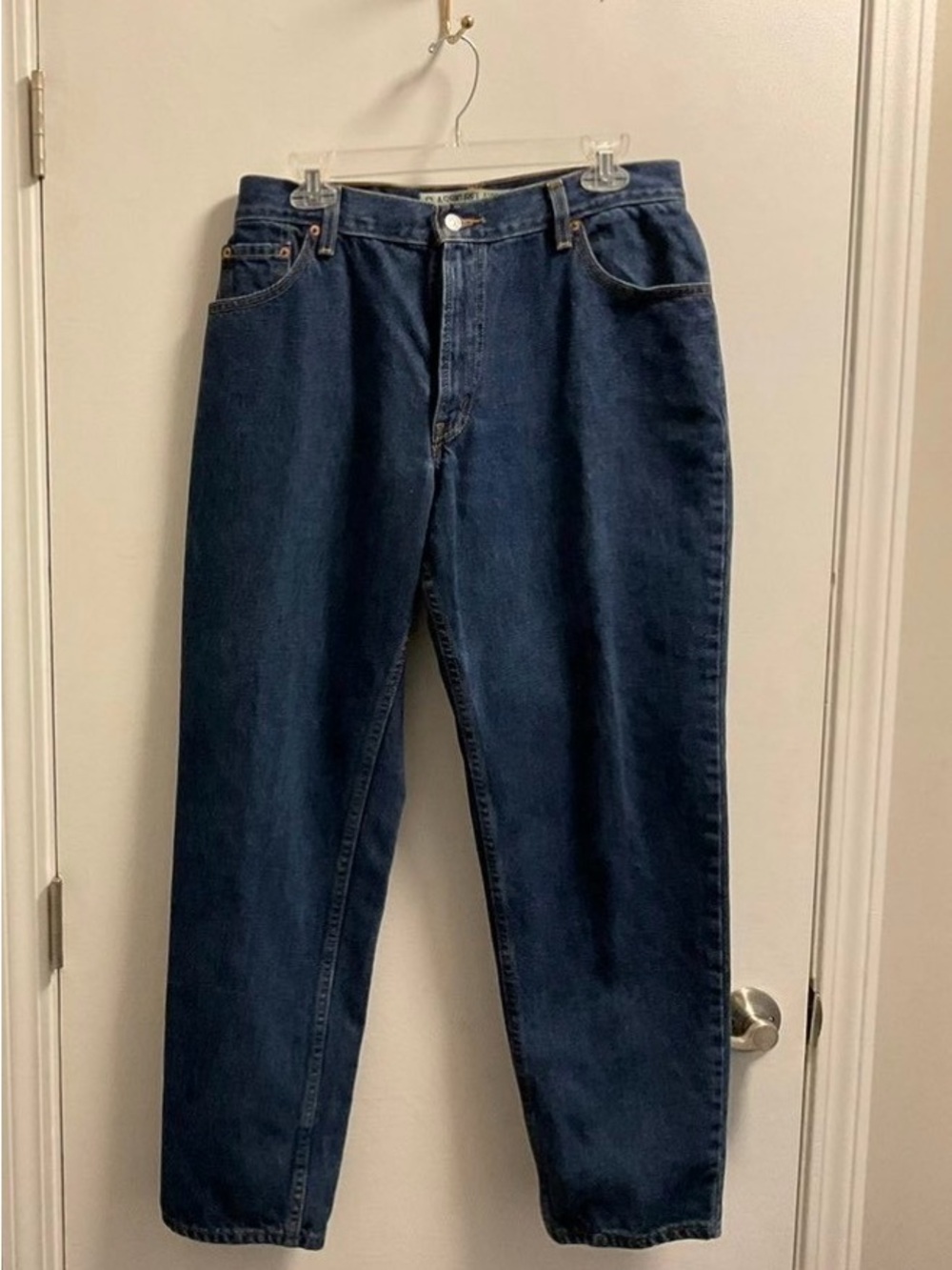 *Levi's Women's Straight Leg Dark Blue Jeans